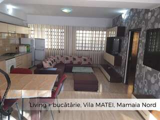 Гостевой дом Vila Matei Мамайя Норд – Нэводари Трехместный номер с балконом-1